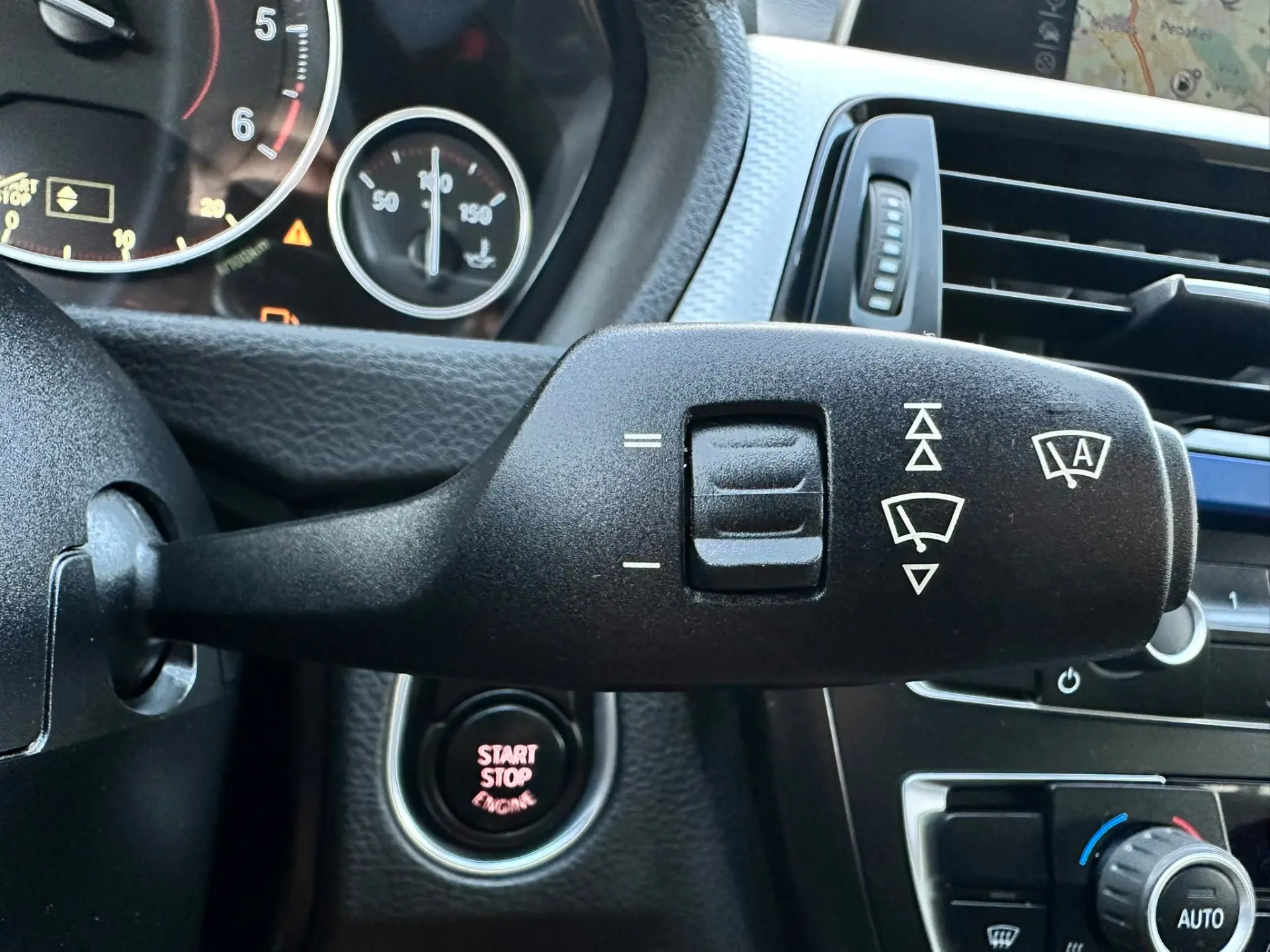 BMW 320 d Pack M 16