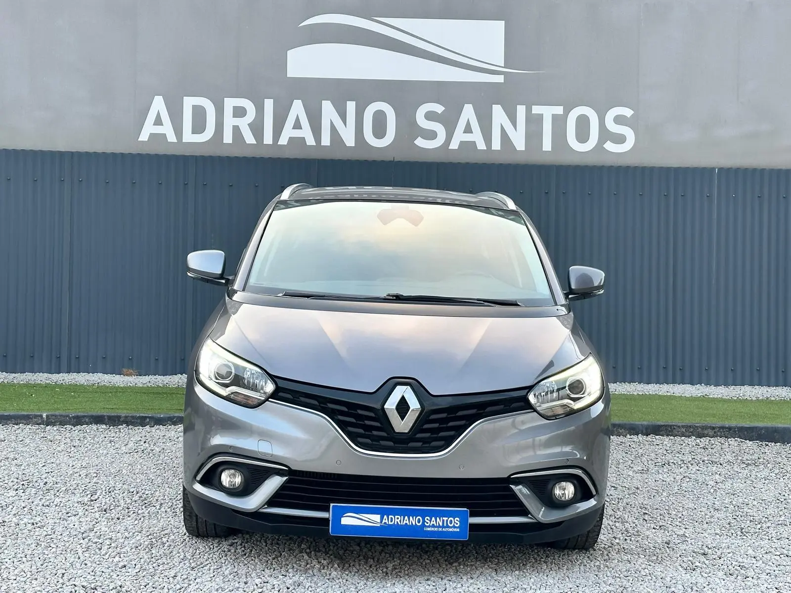 Renault Grand Scénic ENERGY dCi 110 EDC Business 2
