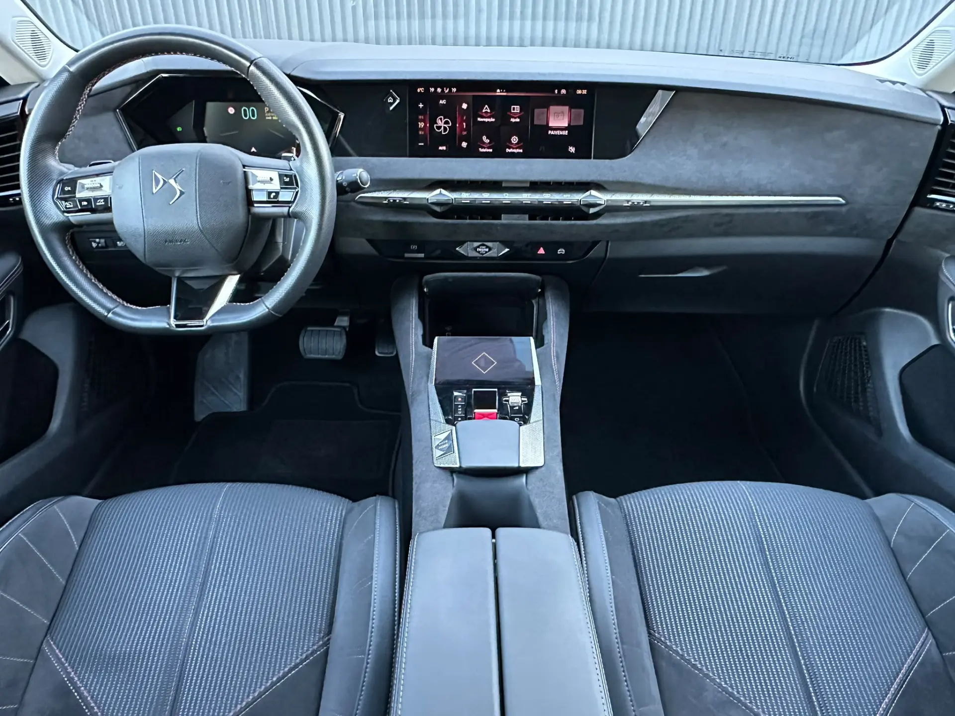 DS DS4 E-Tense Performance Line EAT8 9