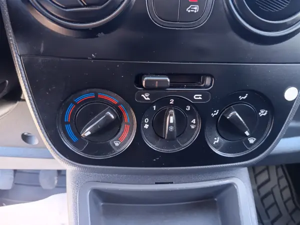 Fiat Fiorino 1.3 D Multijet 17