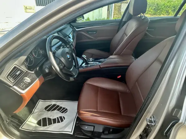 BMW 530 d Auto 258 cv 9