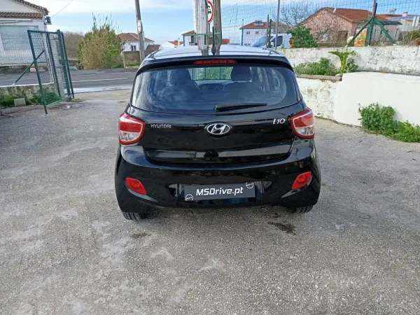 Hyundai i10 1.0 Urban 4