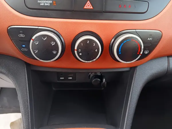 Hyundai i10 1.0 Urban 24