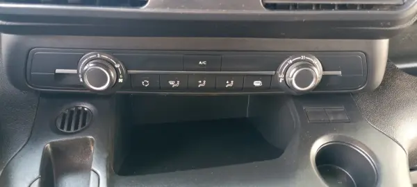 Peugeot Partner 1.5 BlueHDi Pro Longa 24