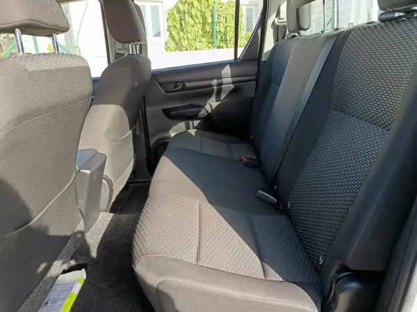 Toyota Hilux 2.4 D-4D 4WD Challenge 11