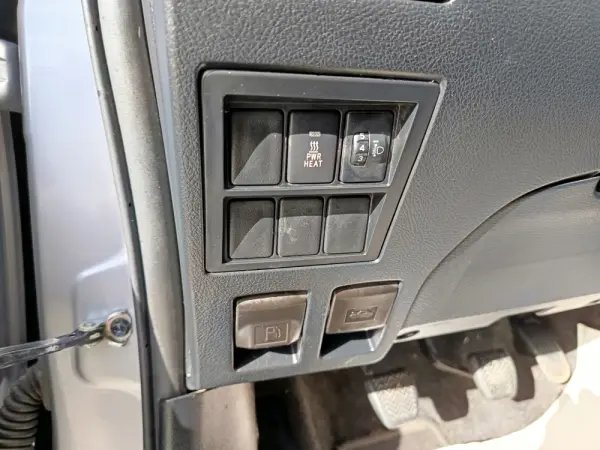 Toyota Hilux 2.4 D-4D 4WD Challenge 18