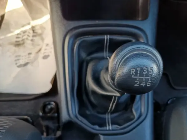 Toyota Hilux 2.4 D-4D 4WD Challenge 25