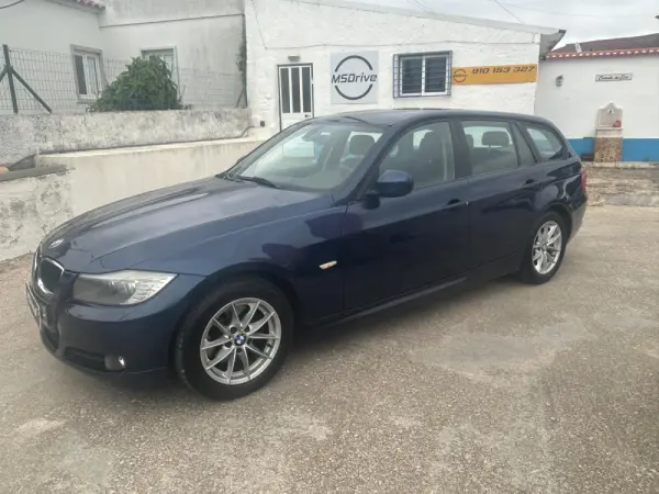 BMW 318 d Auto 4