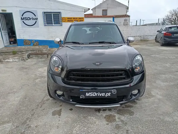 MINI Countryman Cooper D 9
