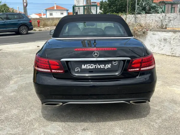Mercedes-Benz E 220 BlueTEC Auto 4