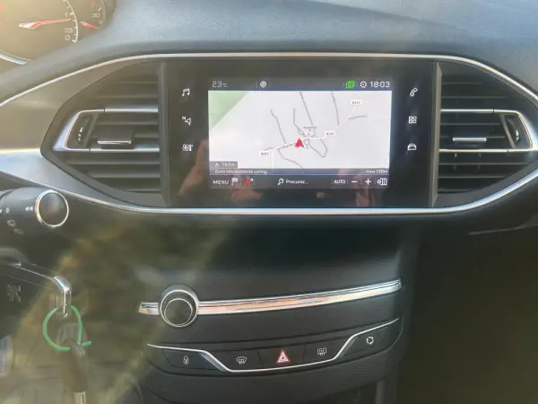 Peugeot 308 SW 1.5 BlueHDi Active 18