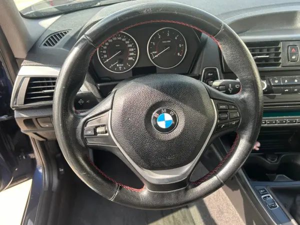 BMW 116 d EDynamics Line Sport 19