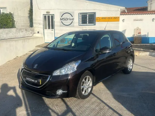 Peugeot 208 1.4 VTi Access 1