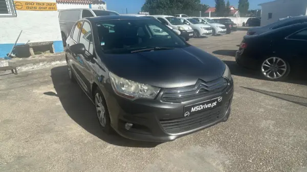 Citroen C4 1.6 e-HDi Exclusive CMP6 8