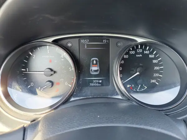 Nissan X-Trail 1.6 dCi 360 26