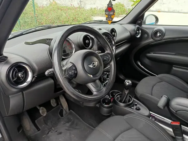 MINI Countryman Cooper D 16