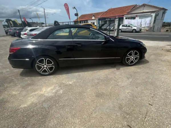 Mercedes-Benz E 220 BlueTEC Auto 8