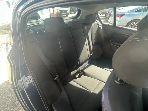 BMW 116 d EDynamics Line Sport 13