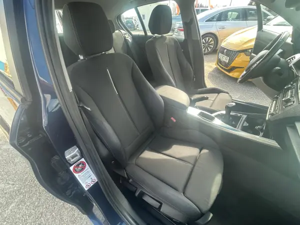 BMW 116 d EDynamics Line Sport 14