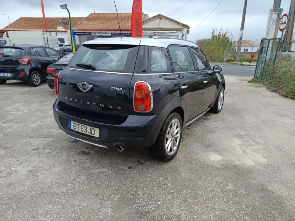 MINI Countryman Cooper D Aut. 5