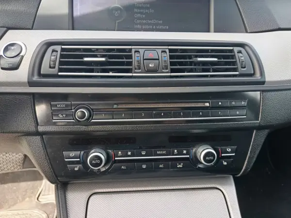 BMW 550 TOURING 3.0 M 550 D XDRIVE 33