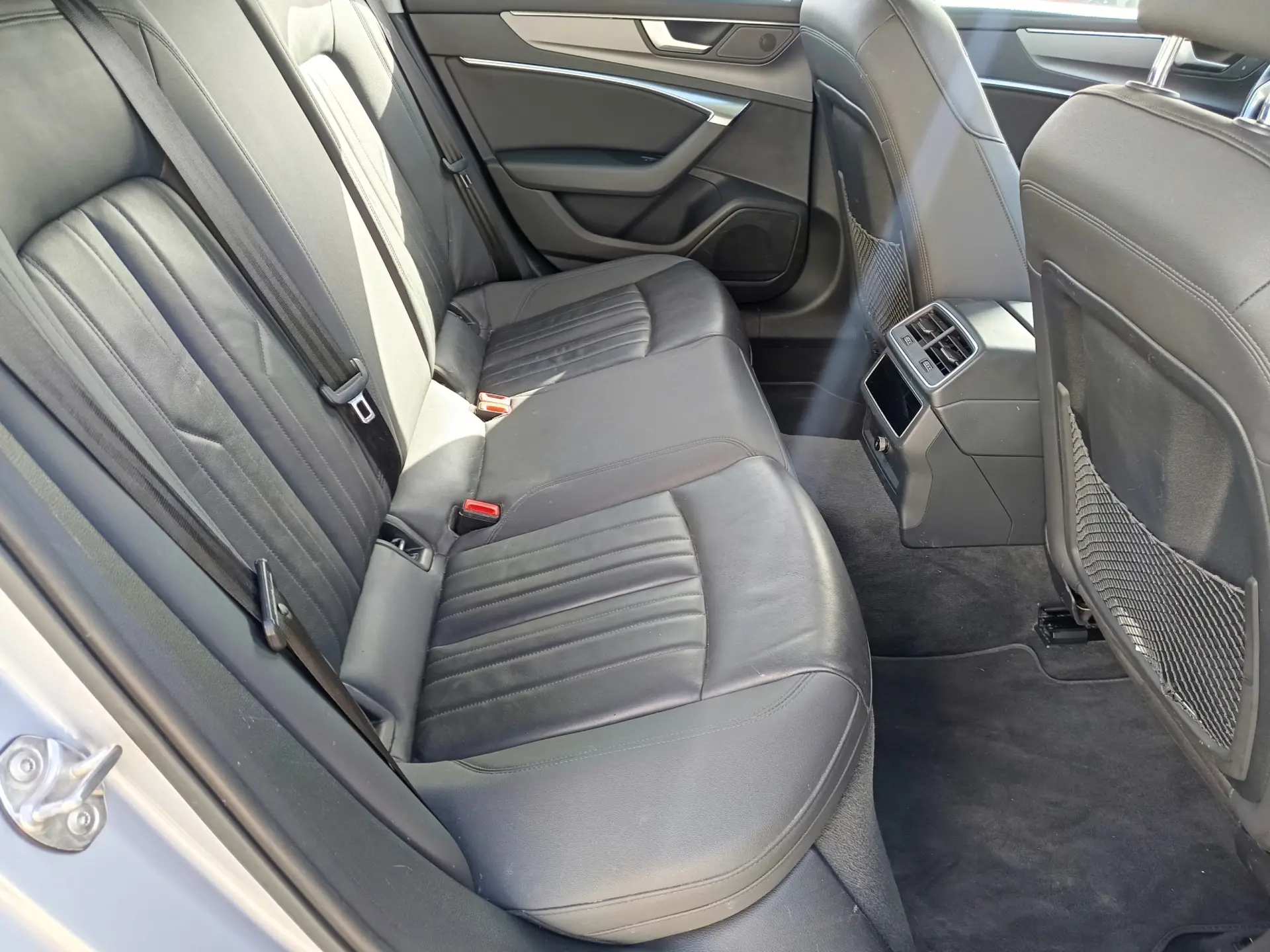 Audi A6 50 TFSI e quattro S tronic design 15