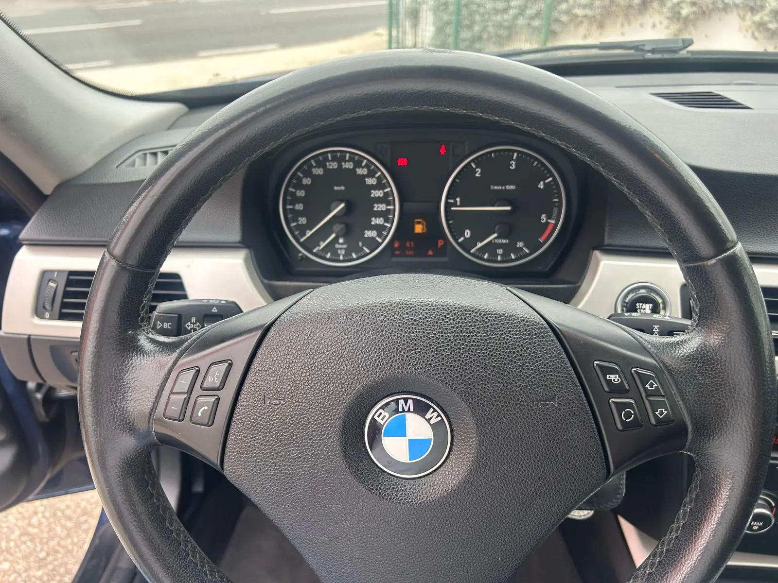 BMW 318 d Auto 22