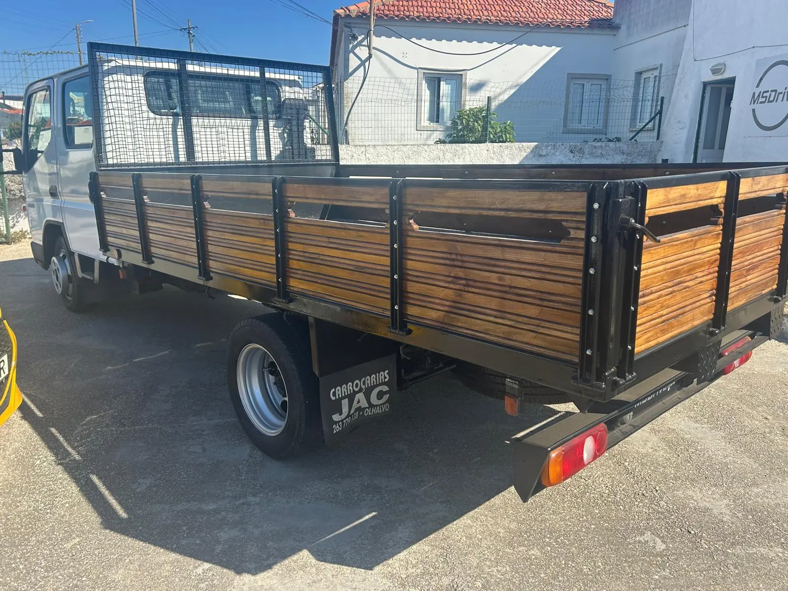 Mitsubishi Canter 3S13D 4