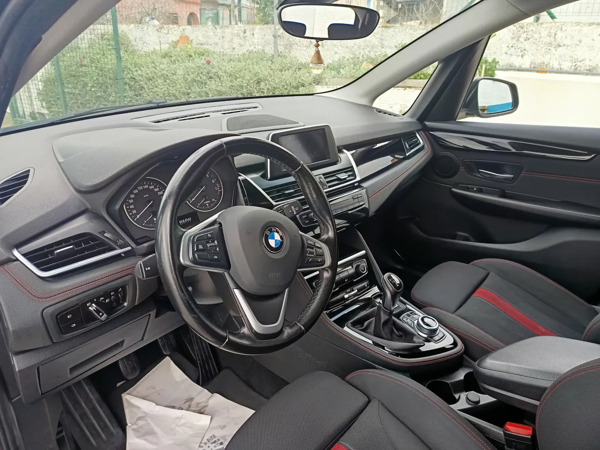 BMW 218 Active Tourer i Sport Line 9