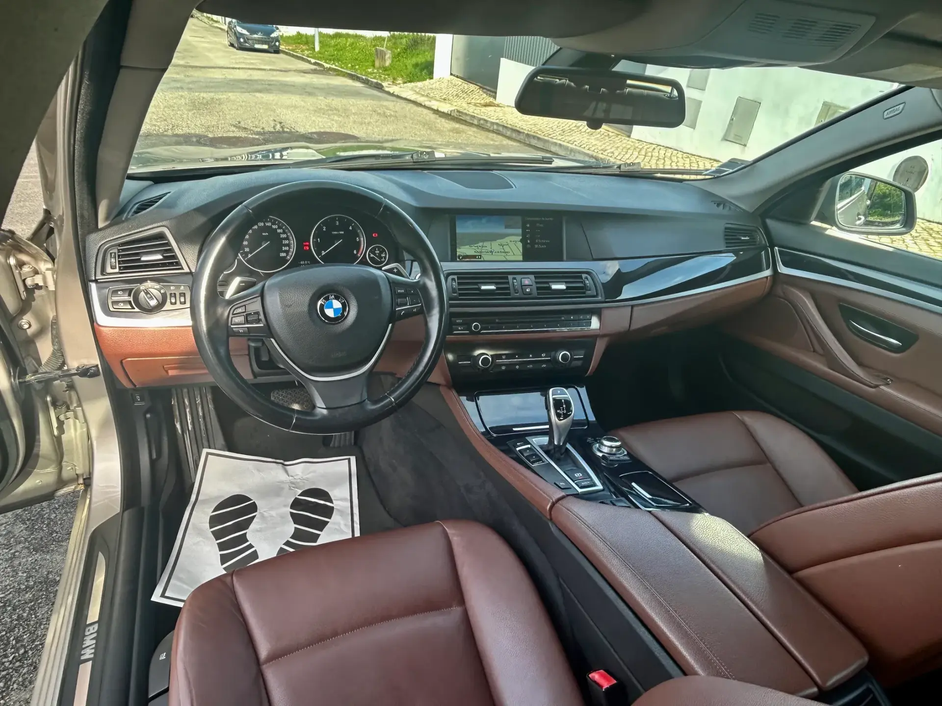 BMW 530 d Auto 258 cv 11