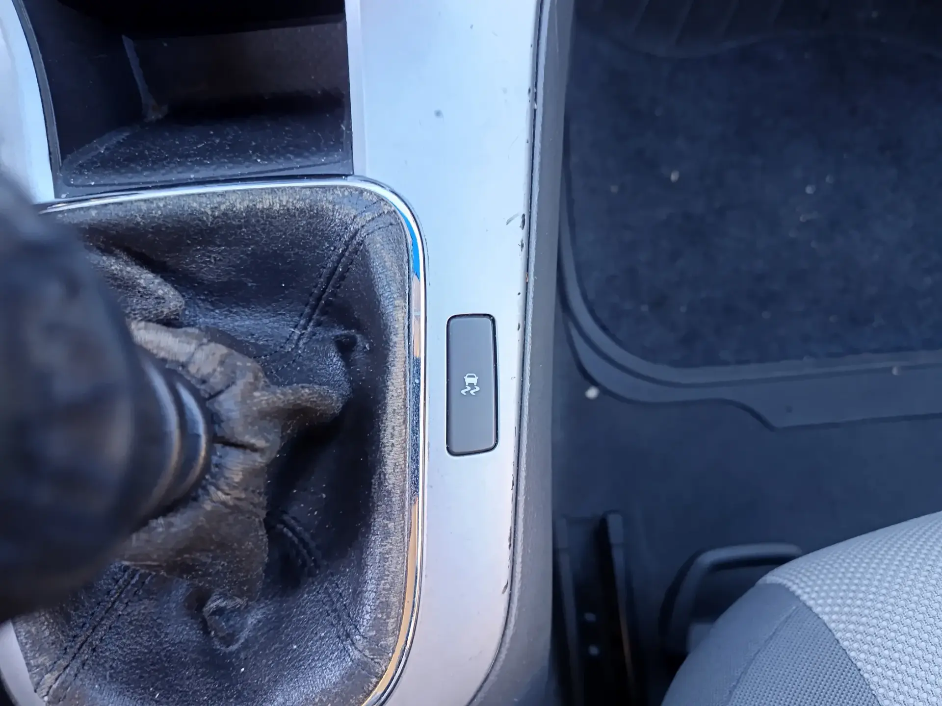 Chevrolet Cruze 1.6 LS 25