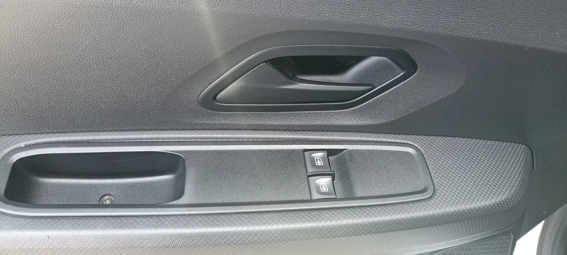 Dacia Jogger 1.0 ECO-G Expression Bi-Fuel 18