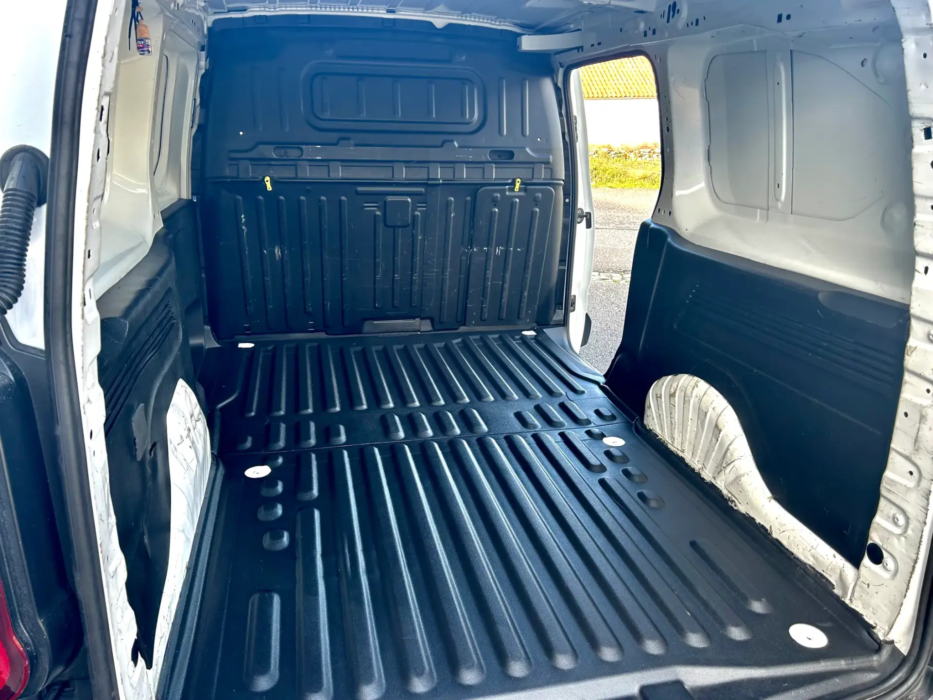 Peugeot Partner 1.5 BlueHDi Pro Longa 12