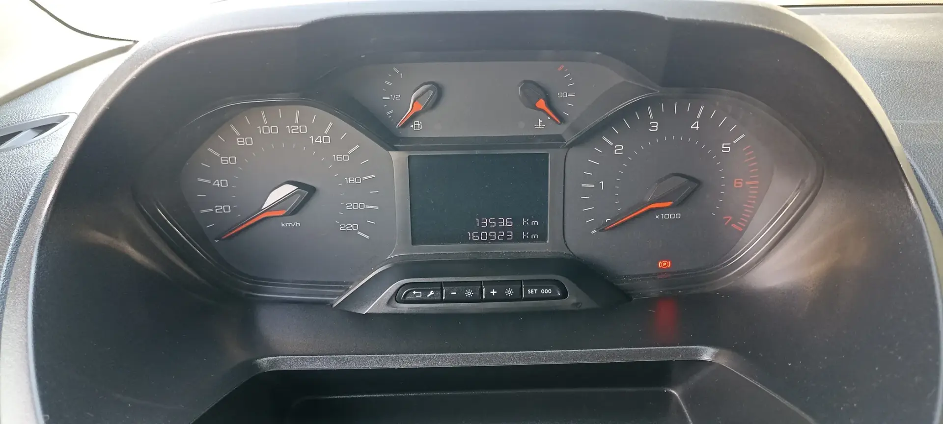 Peugeot Partner 1.5 BlueHDi Pro Longa 23