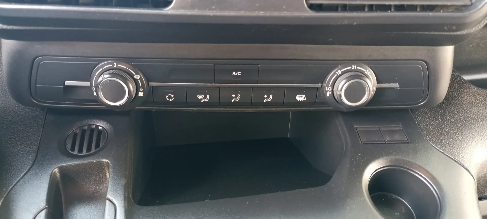 Peugeot Partner 1.5 BlueHDi Pro Longa 24