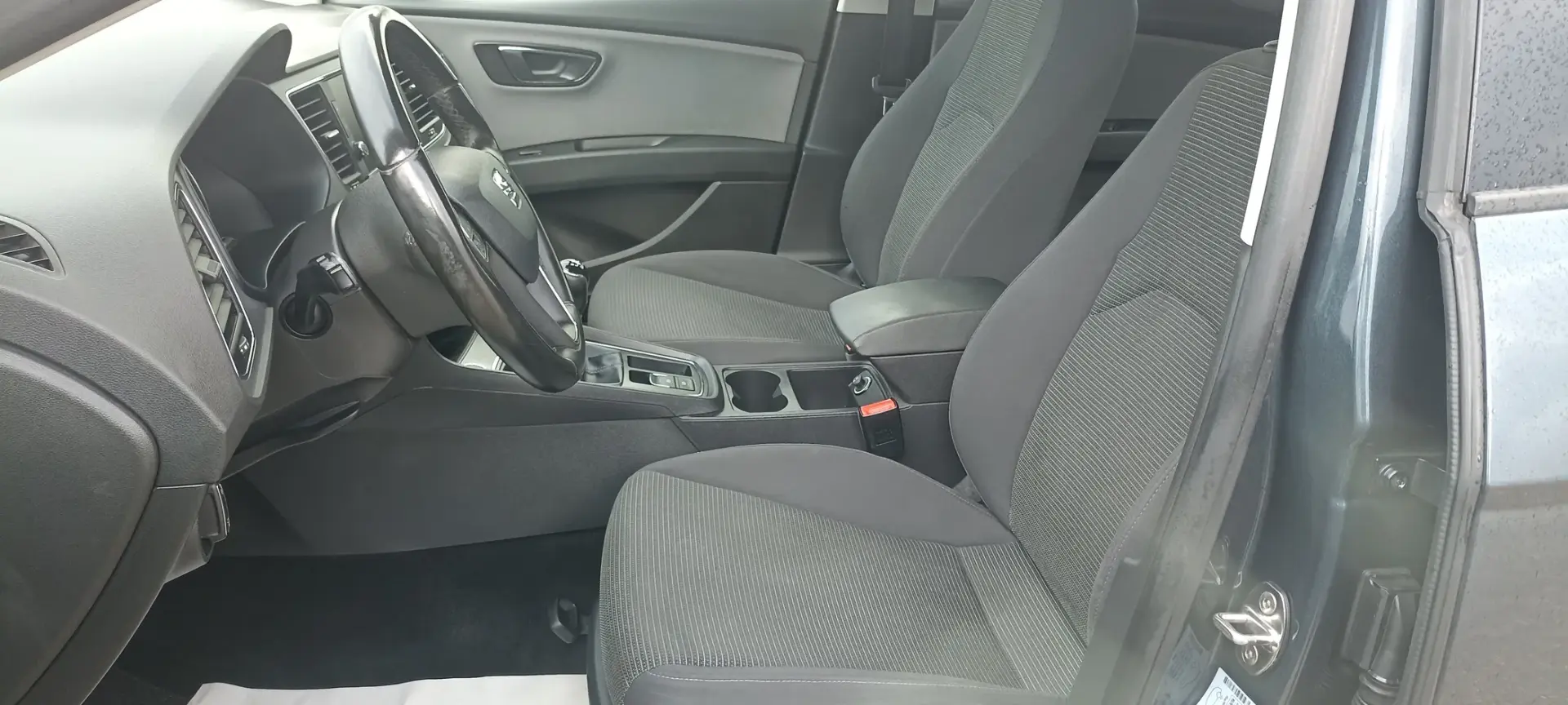 SEAT Leon ST 1.6 TDI Style S/S 8