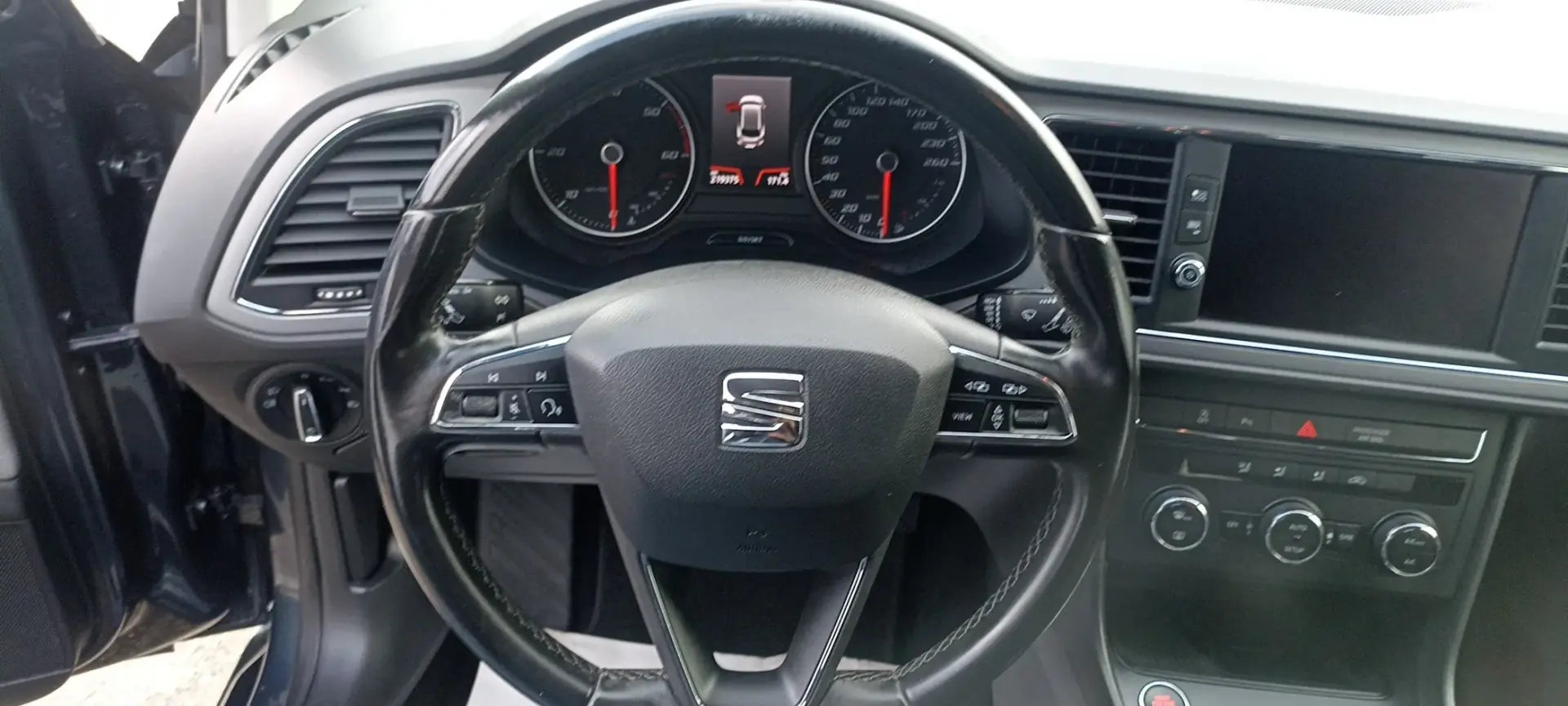 SEAT Leon ST 1.6 TDI Style S/S 21