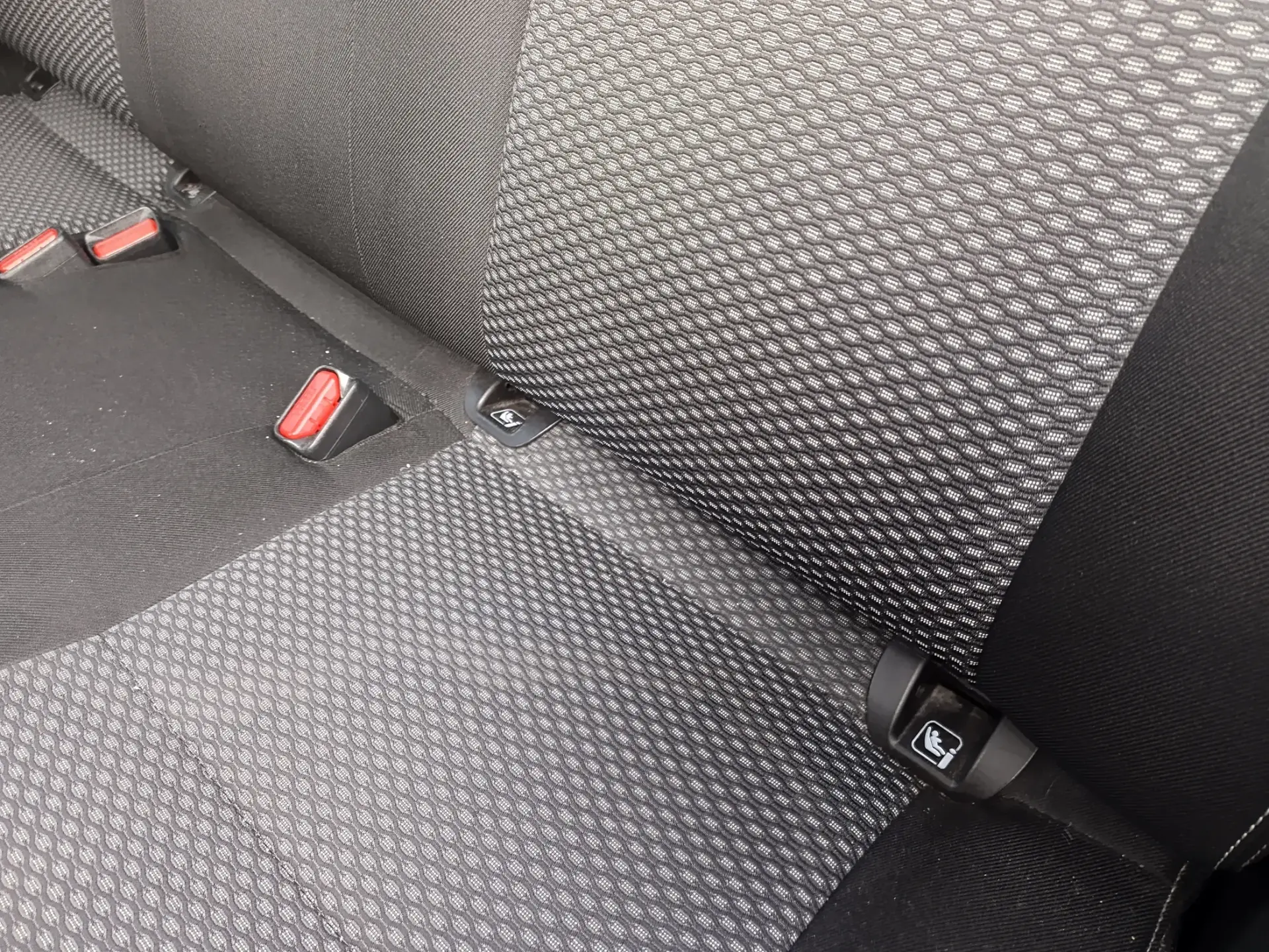 Suzuki Vitara 1.6 DDiS GLX 11