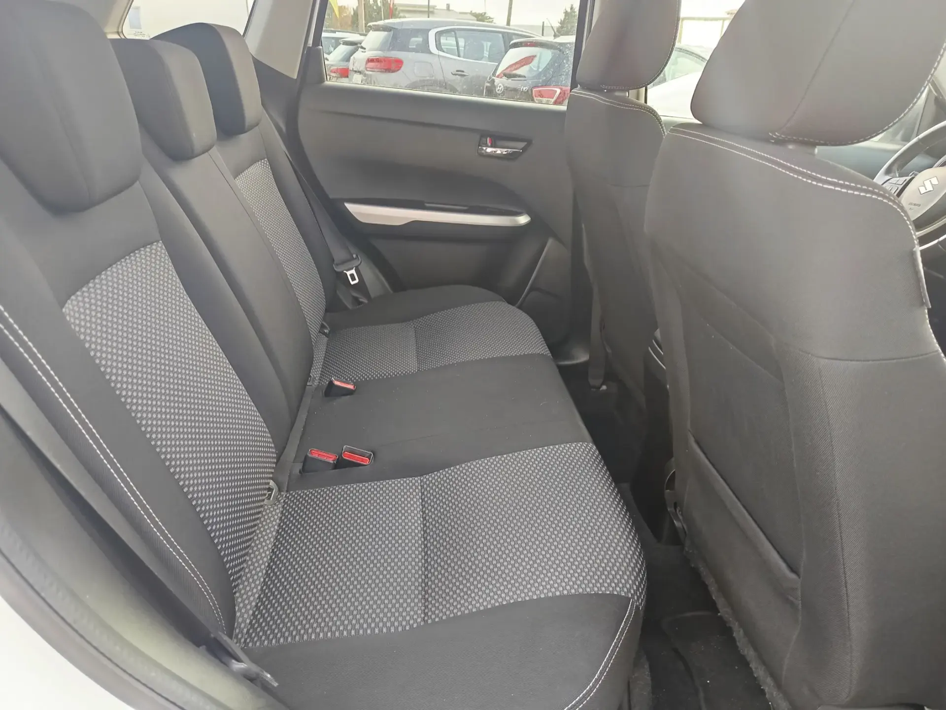 Suzuki Vitara 1.6 DDiS GLX 13