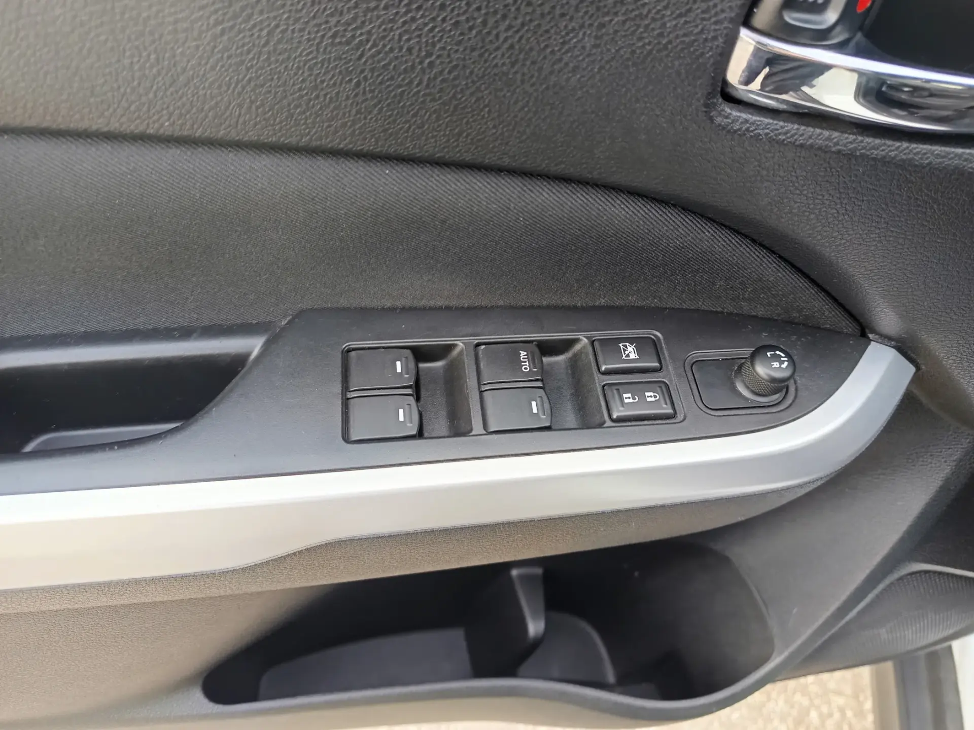 Suzuki Vitara 1.6 DDiS GLX 17