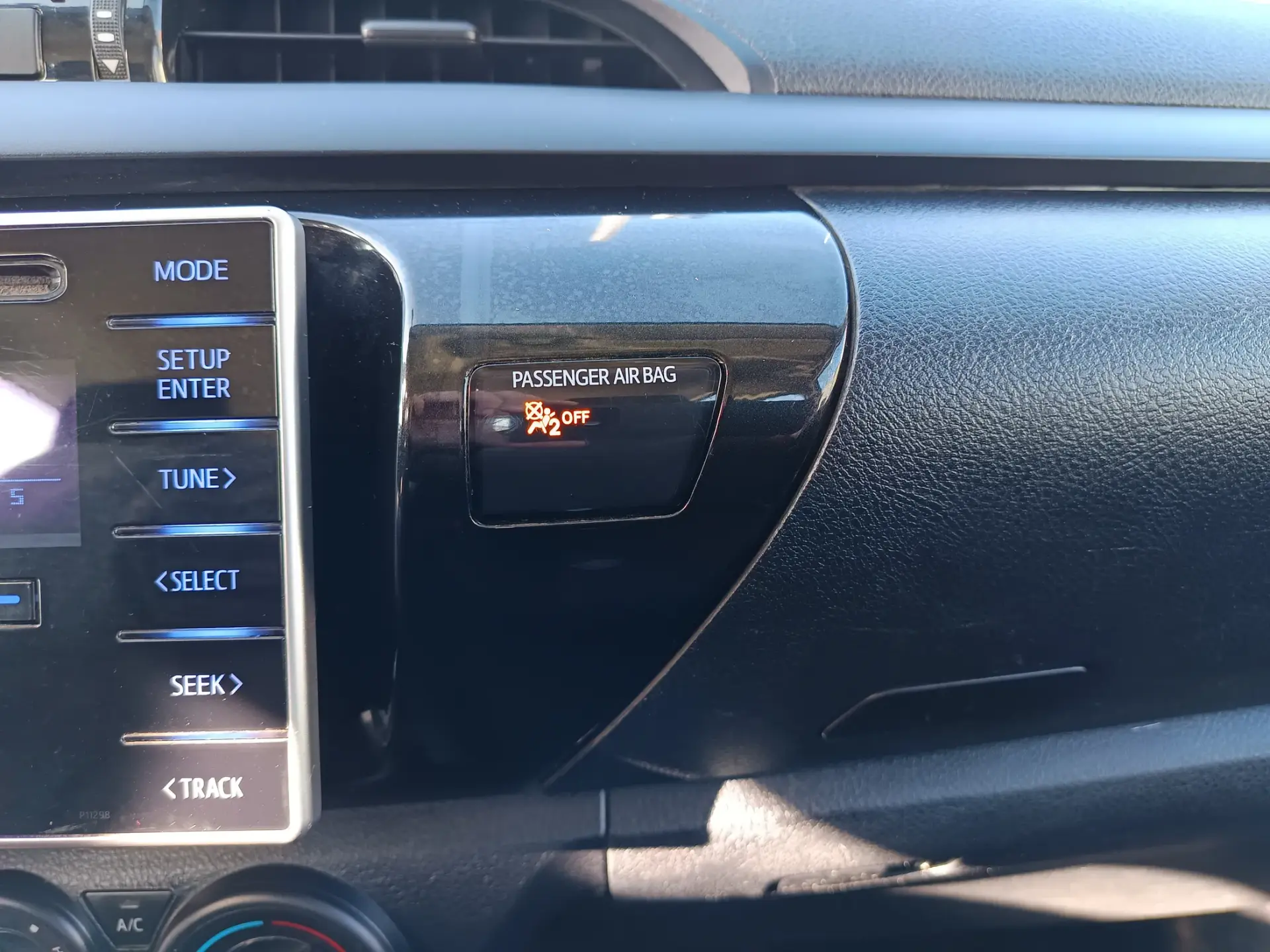 Toyota Hilux 2.4 D-4D 4WD Challenge 27