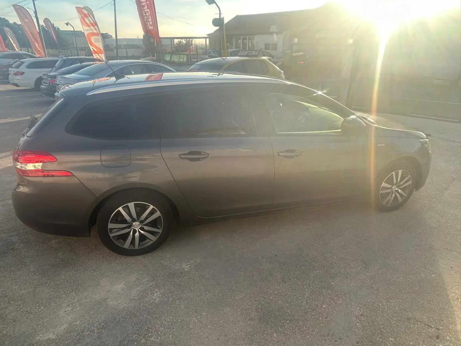 Peugeot 308 SW 1.5 BlueHDi Active 7