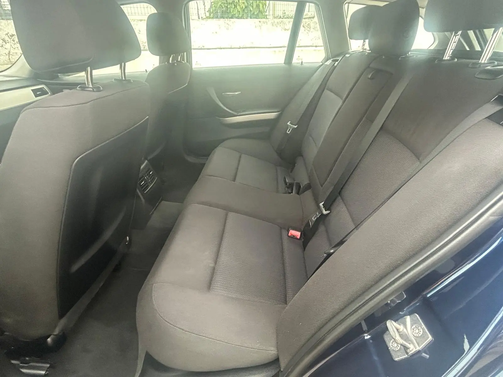 BMW 318 d Auto 18