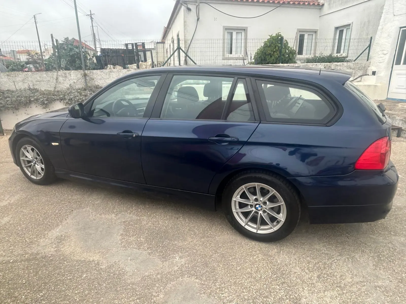 BMW 318 d Auto 5