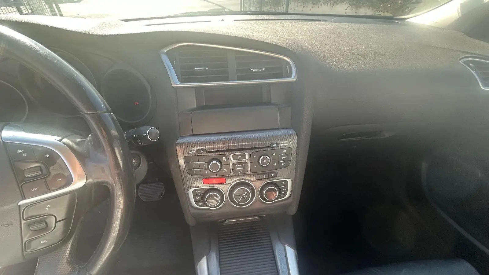 Citroen C4 1.6 e-HDi Exclusive CMP6 13