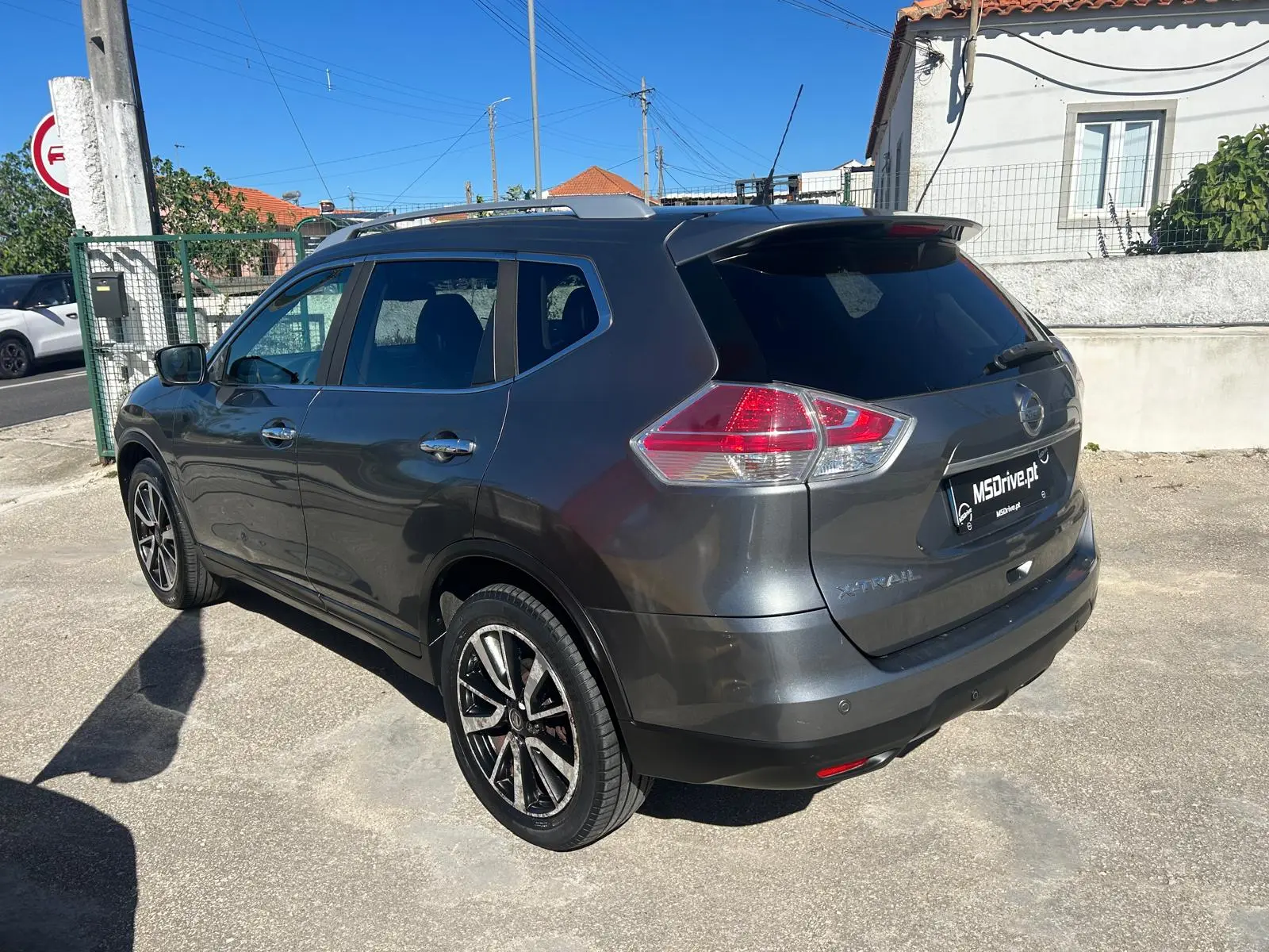 Nissan X-Trail 1.6 dCi 360 3