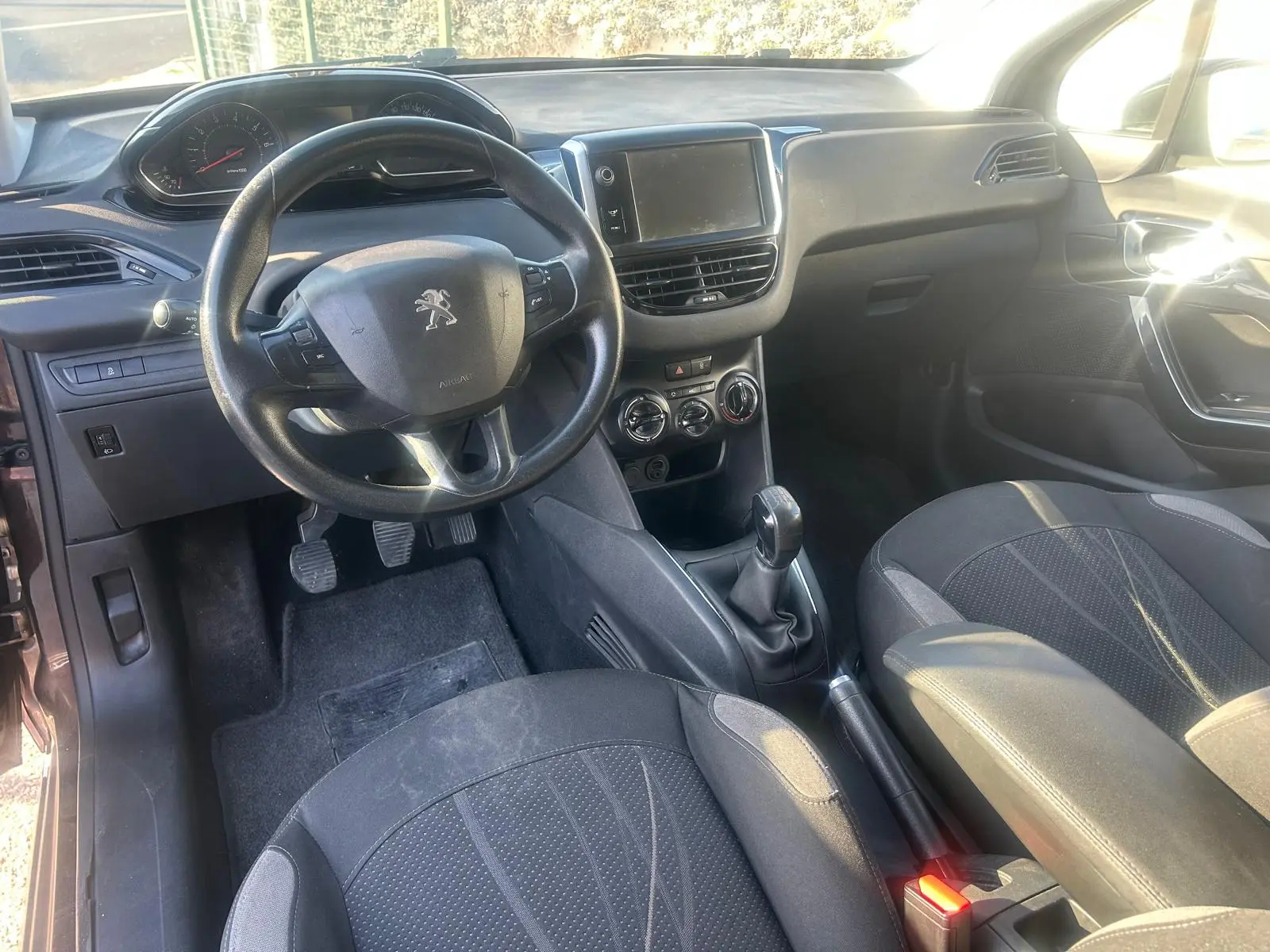 Peugeot 208 1.4 VTi Access 14