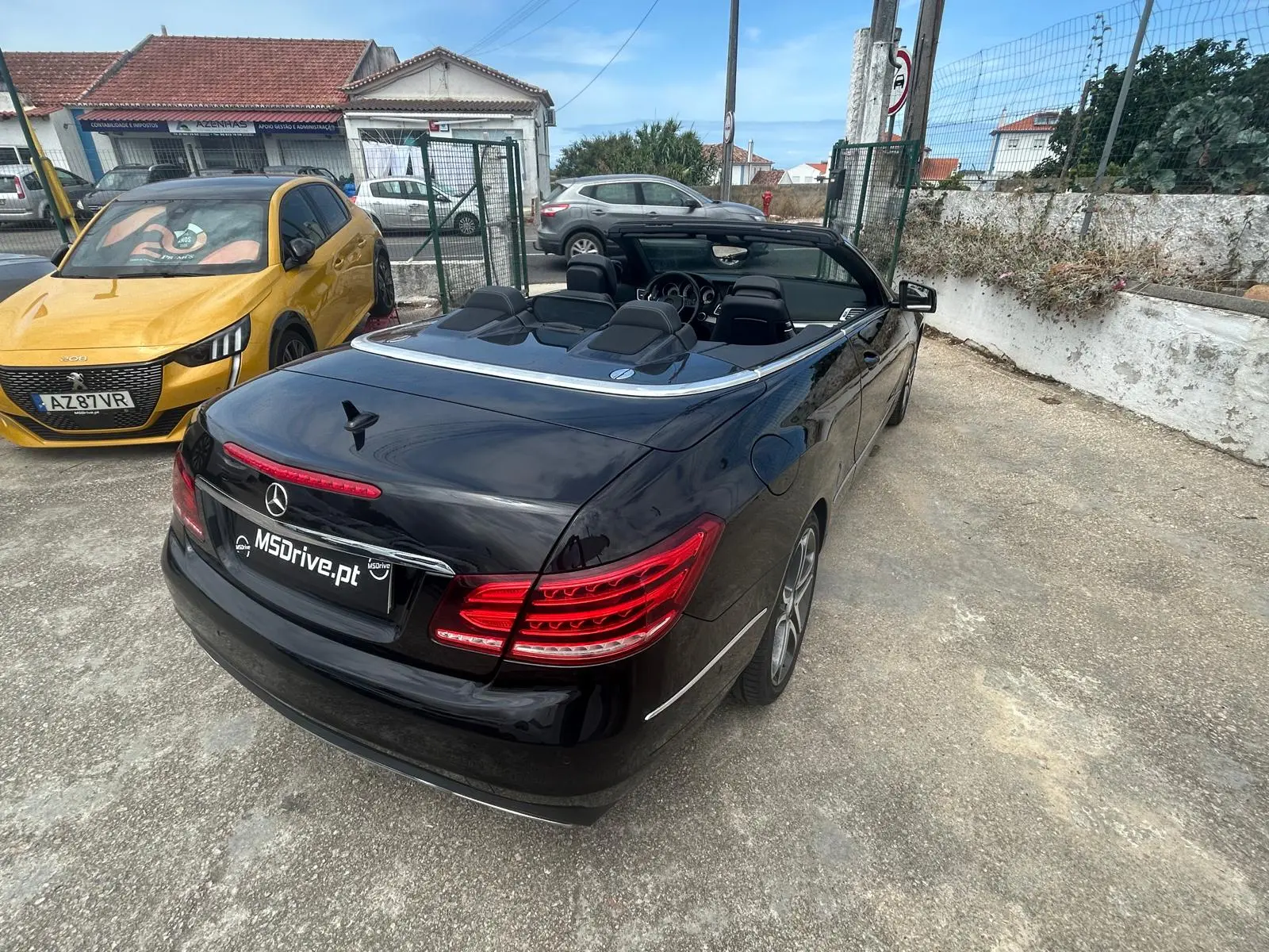 Mercedes-Benz E 220 BlueTEC Auto 14