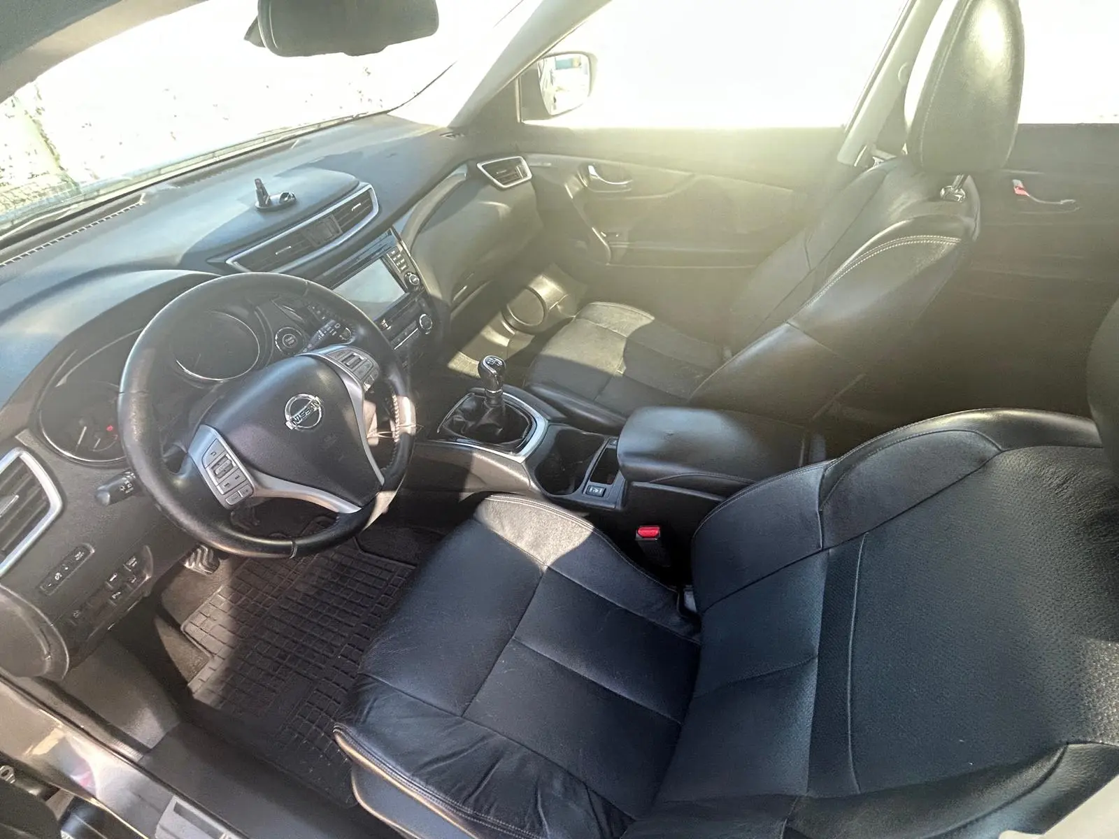 Nissan X-Trail 1.6 dCi 360 11