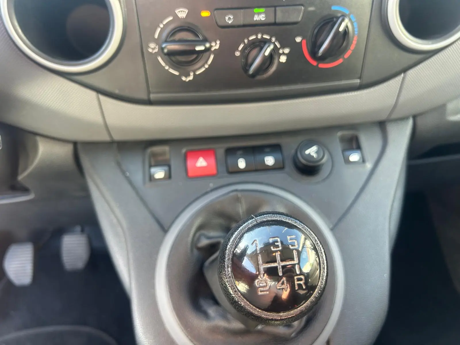 Peugeot Partner 1.6 BlueHDi 100 18